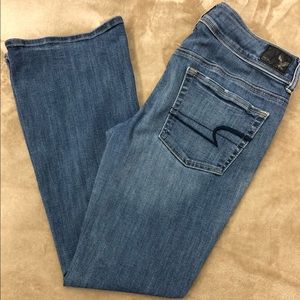 Women’s American Eagle Pants Size 10 Short